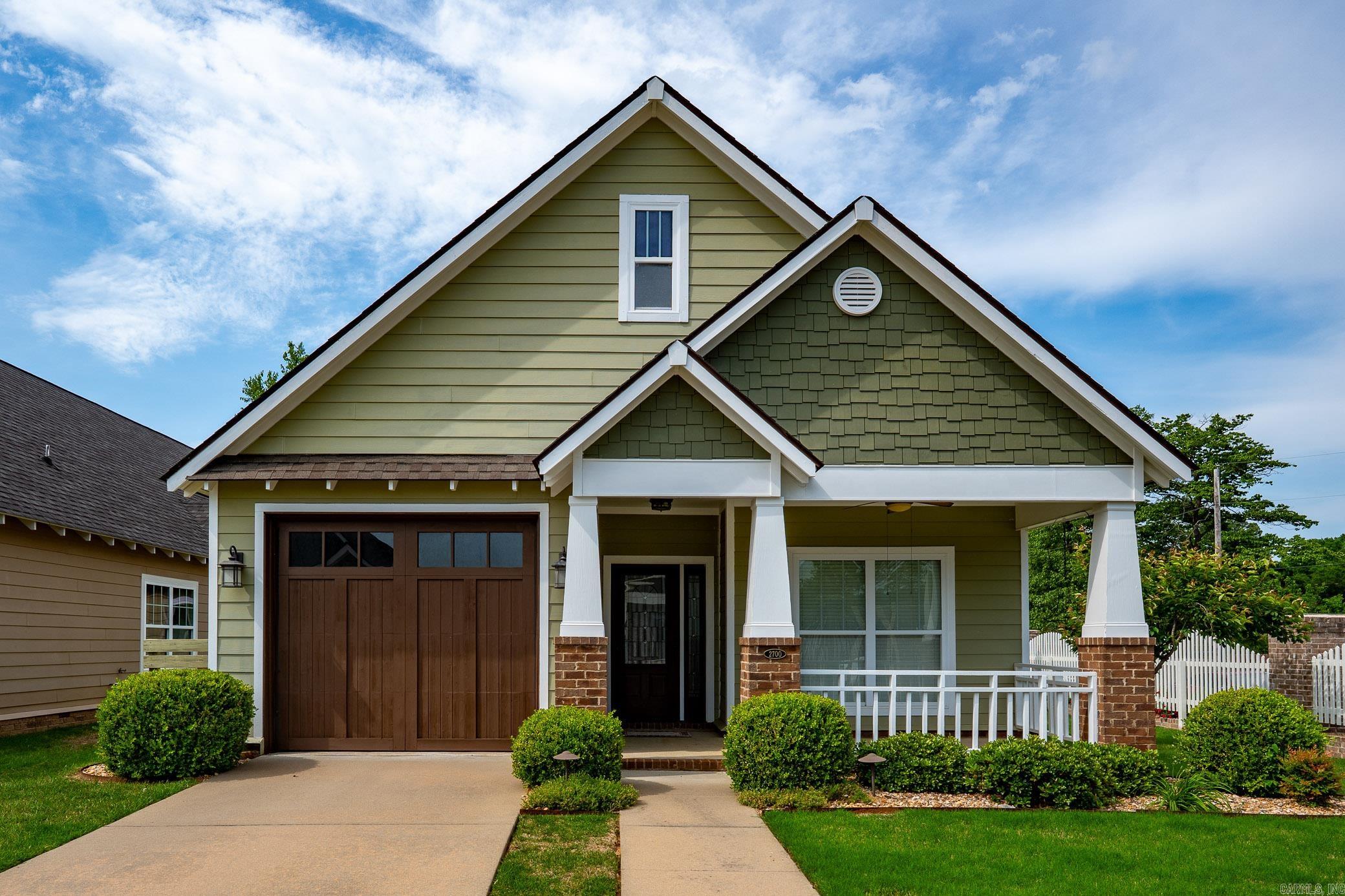 HOMES OF STONEBROOK COVE (THE) - Residential