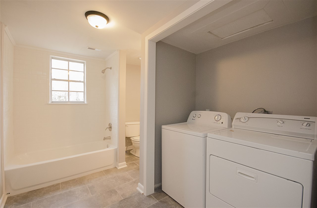 BIRCHWOOD - Residential