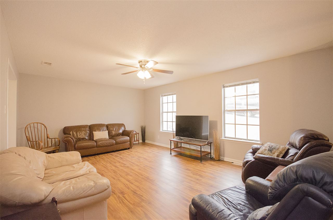 BIRCHWOOD - Residential