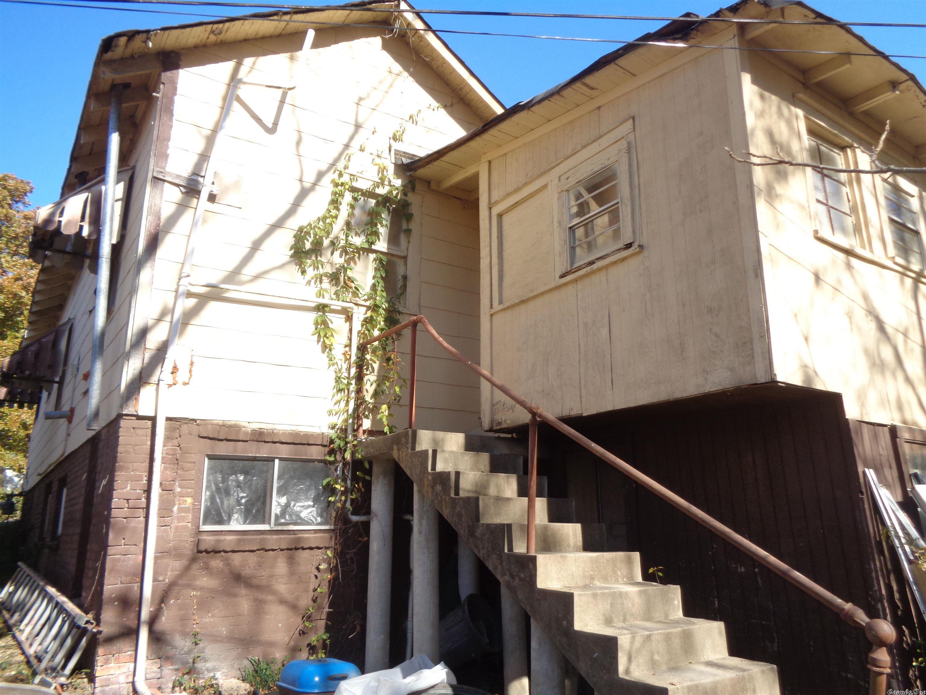WORTHEN WAT - Residential