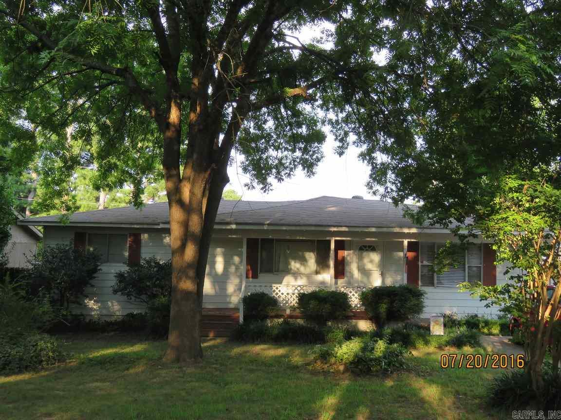 This is a great starter home! It has a large inviting front porch. It has a large laundry room with extra storage and a large eat in kitchen.