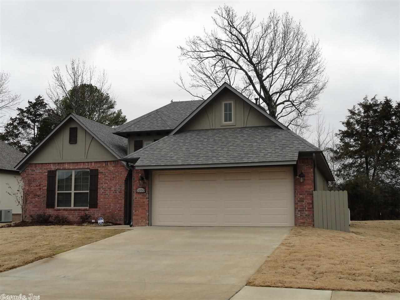Enjoy the very open floor plan which offers a vaulted ceiling and crown molding in the living room and kitchen.The kitchen has stained cabinets with granite counter tops as well as stainless steel appliances.The master bedroom and bath are very large and offers a full walkin closet and whirlpool tub/shower tile combination. The other two bedrooms are good sized as well. The yard maintenance is handled by the POA and is paid through the quarterly dues.  Located close to schools & UCA with easy access to I-40