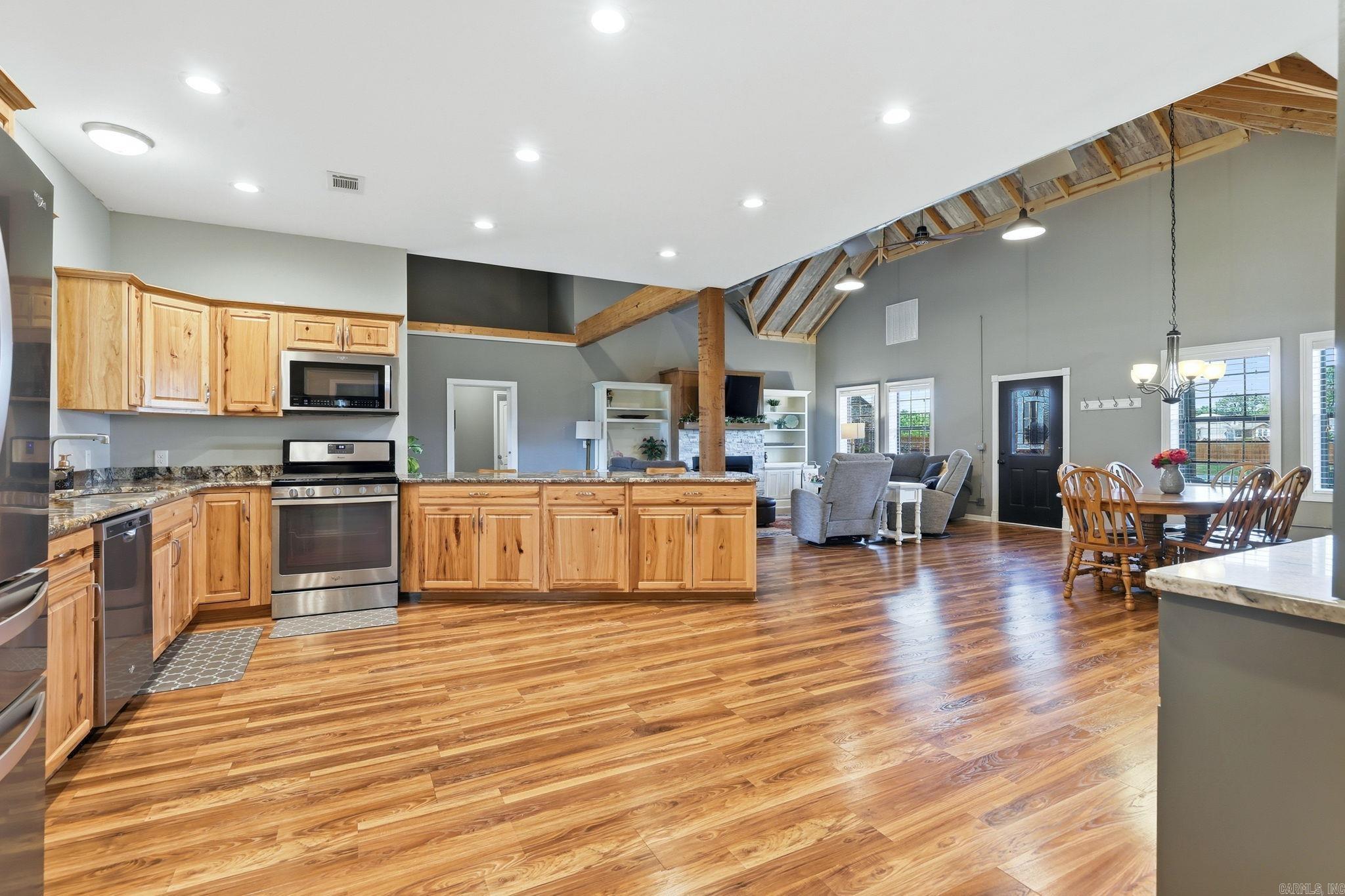 FECHERS PRAIRIE MEADOWS S/D - Residential