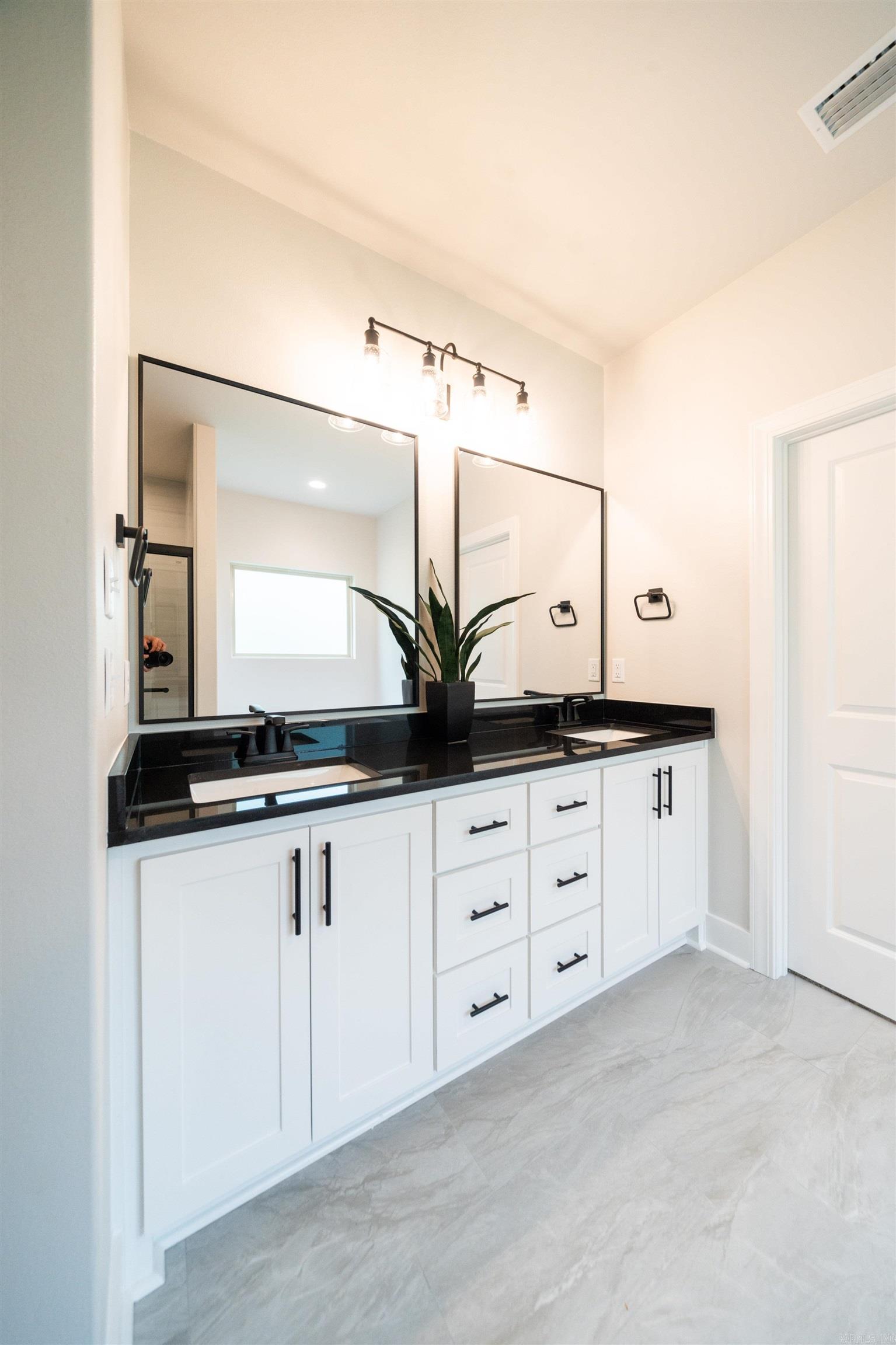 GIBRALTER HGTS - Residential