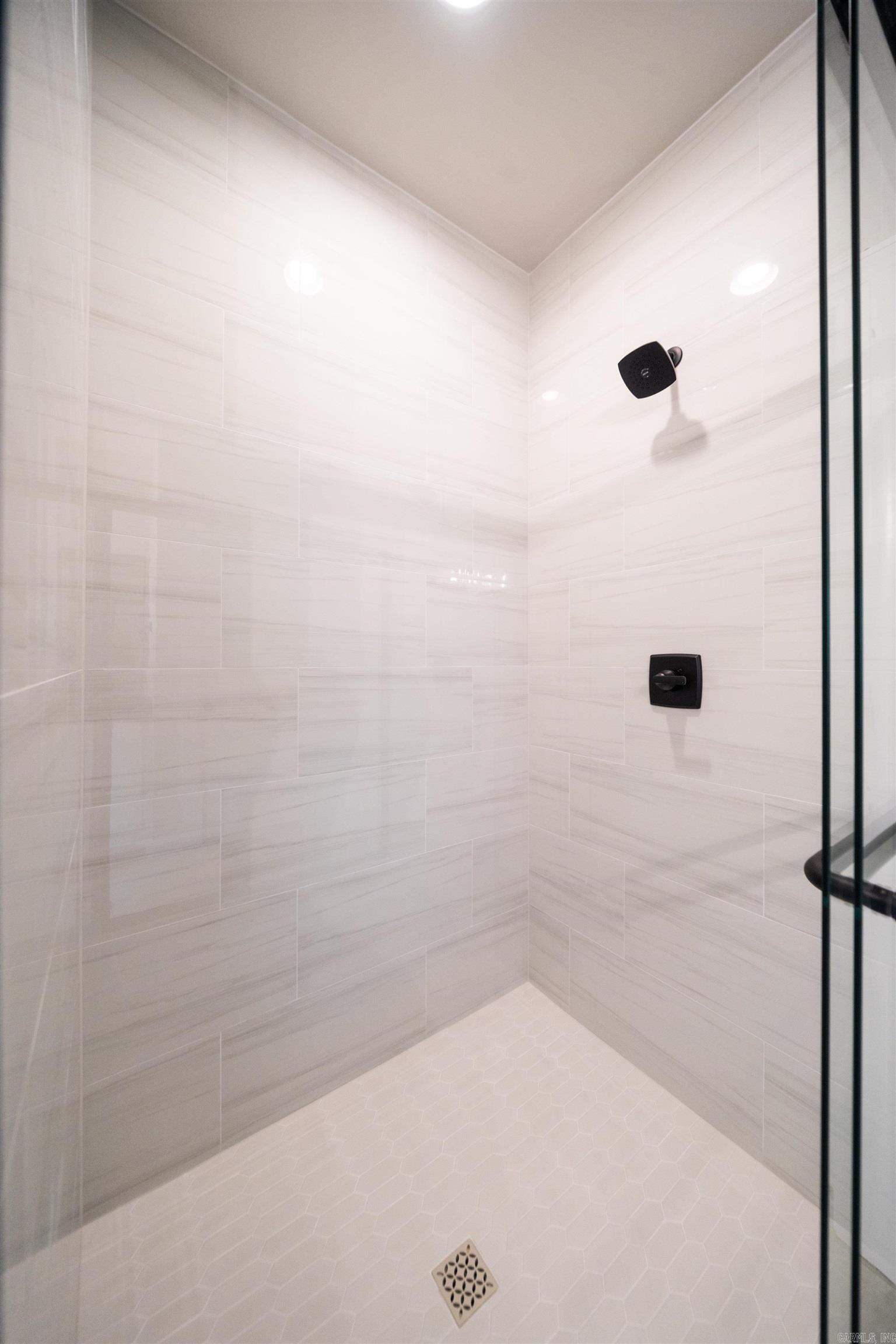 GIBRALTER HGTS - Residential