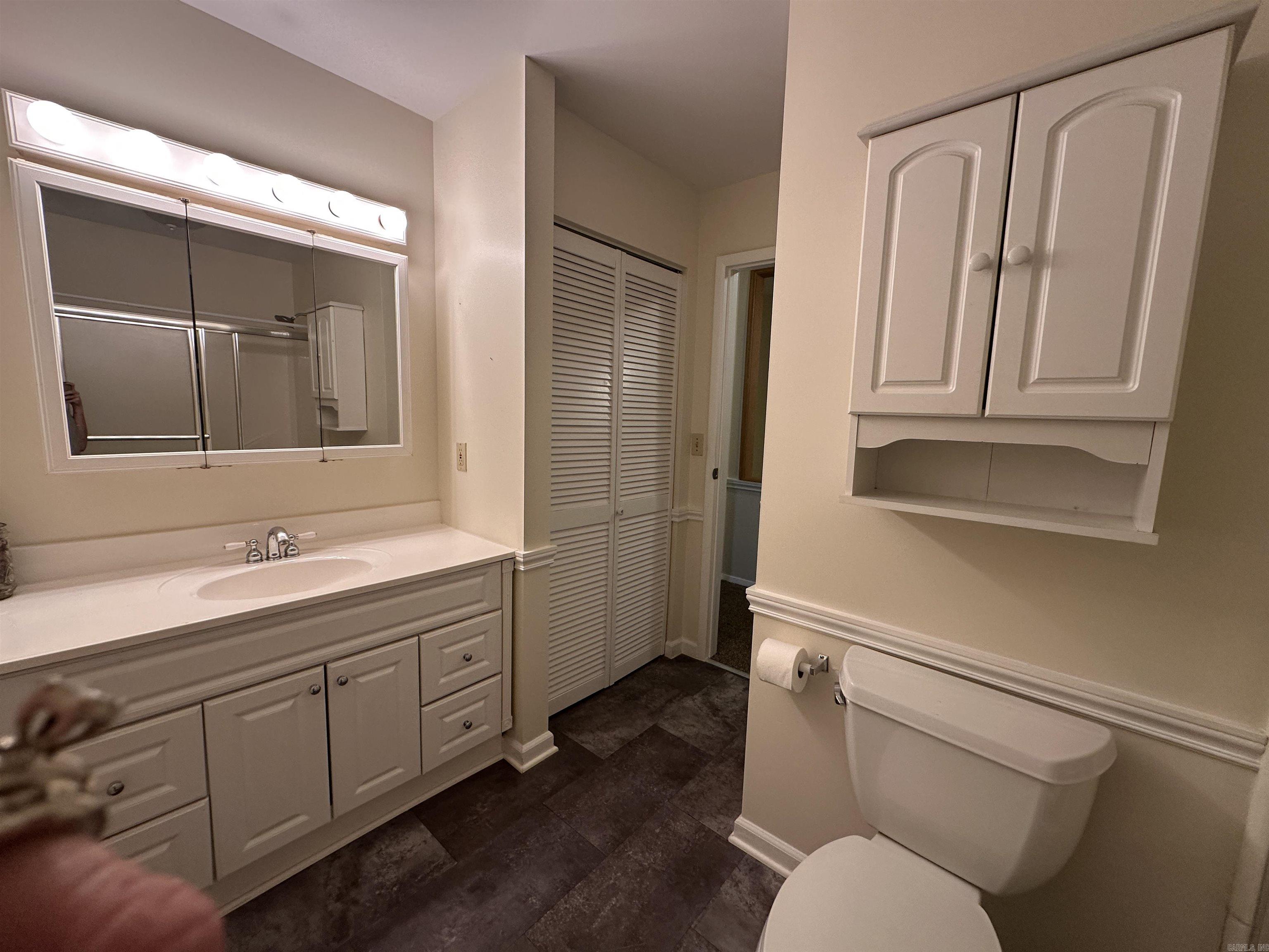LAKEWOOD HILLS CONDO - Residential
