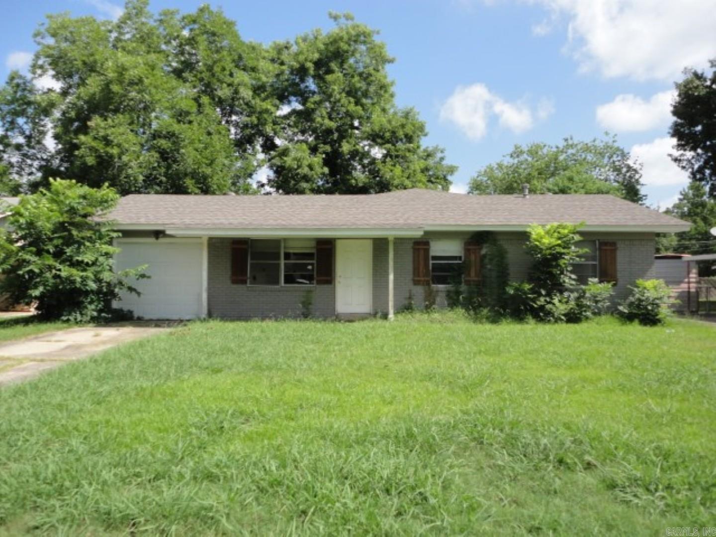 Don't miss out on this cute and clean 3 bedroom 2 bath home featuring living room, updated kitchen open to dining area, large den on rear with fireplace, 1 car garage plus detached carport behind house, patio and storage building. Agents please READ confidential remarks for showing instructions and other important information.