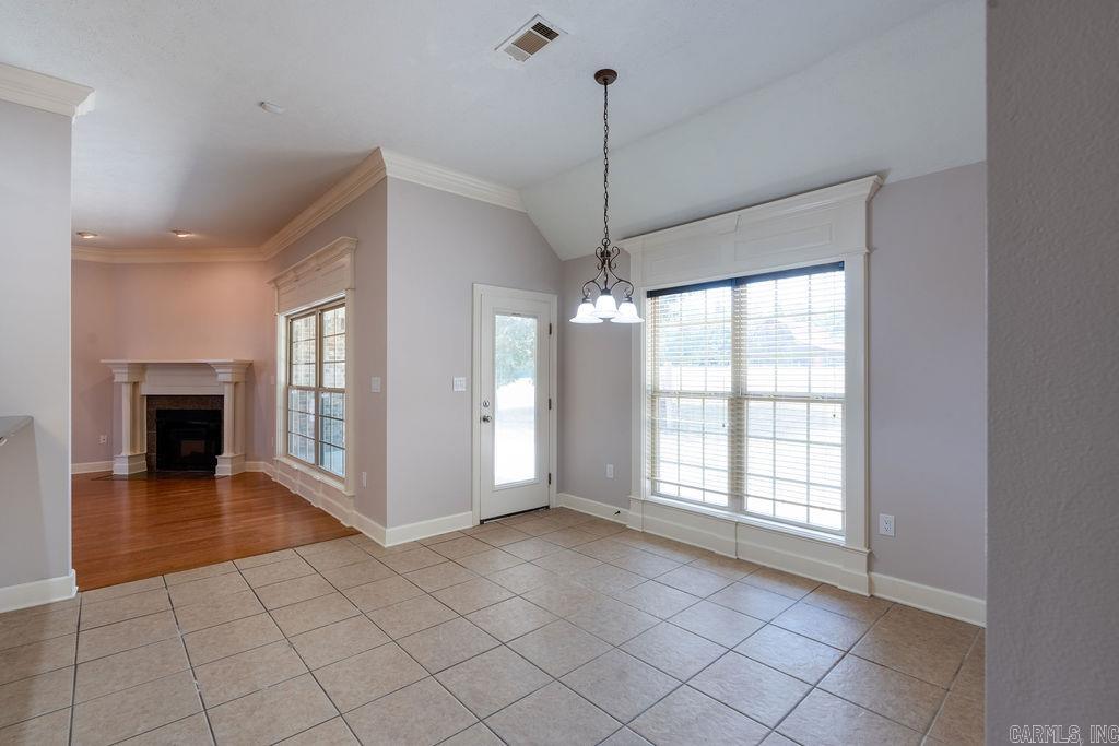 BELLE MEADE - Residential