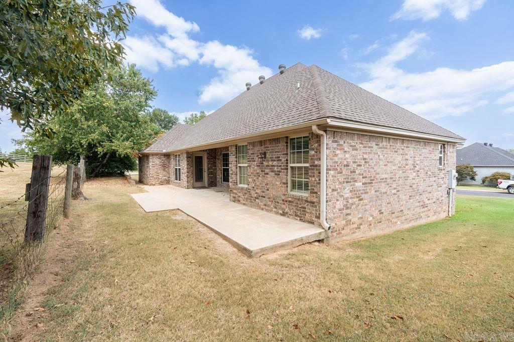 BELLE MEADE - Residential