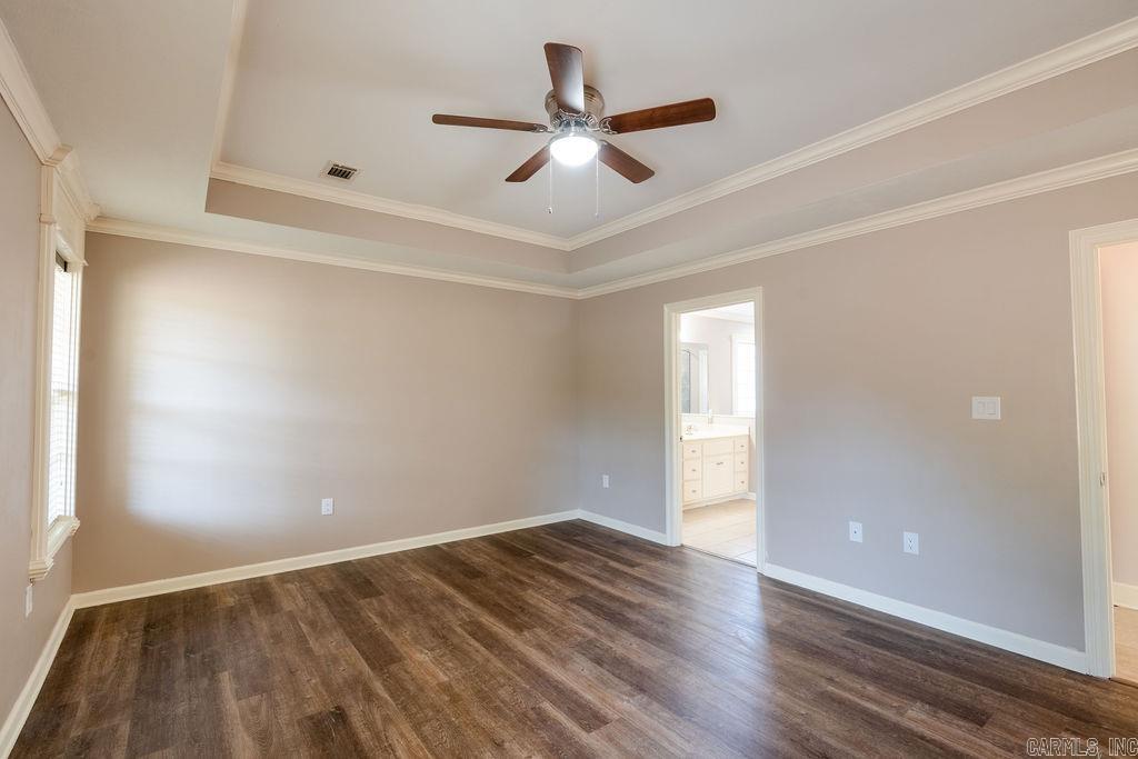 BELLE MEADE - Residential