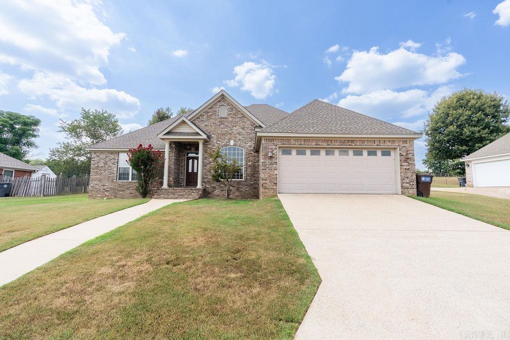 BELLE MEADE - Residential