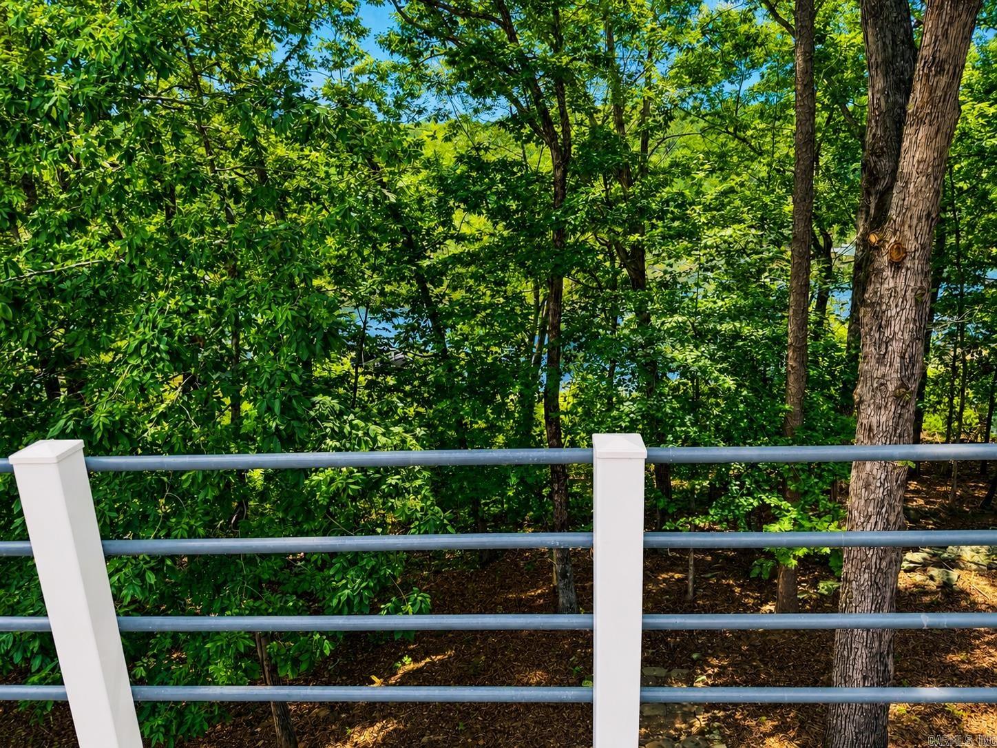 HAMILTON HILLS - Residential