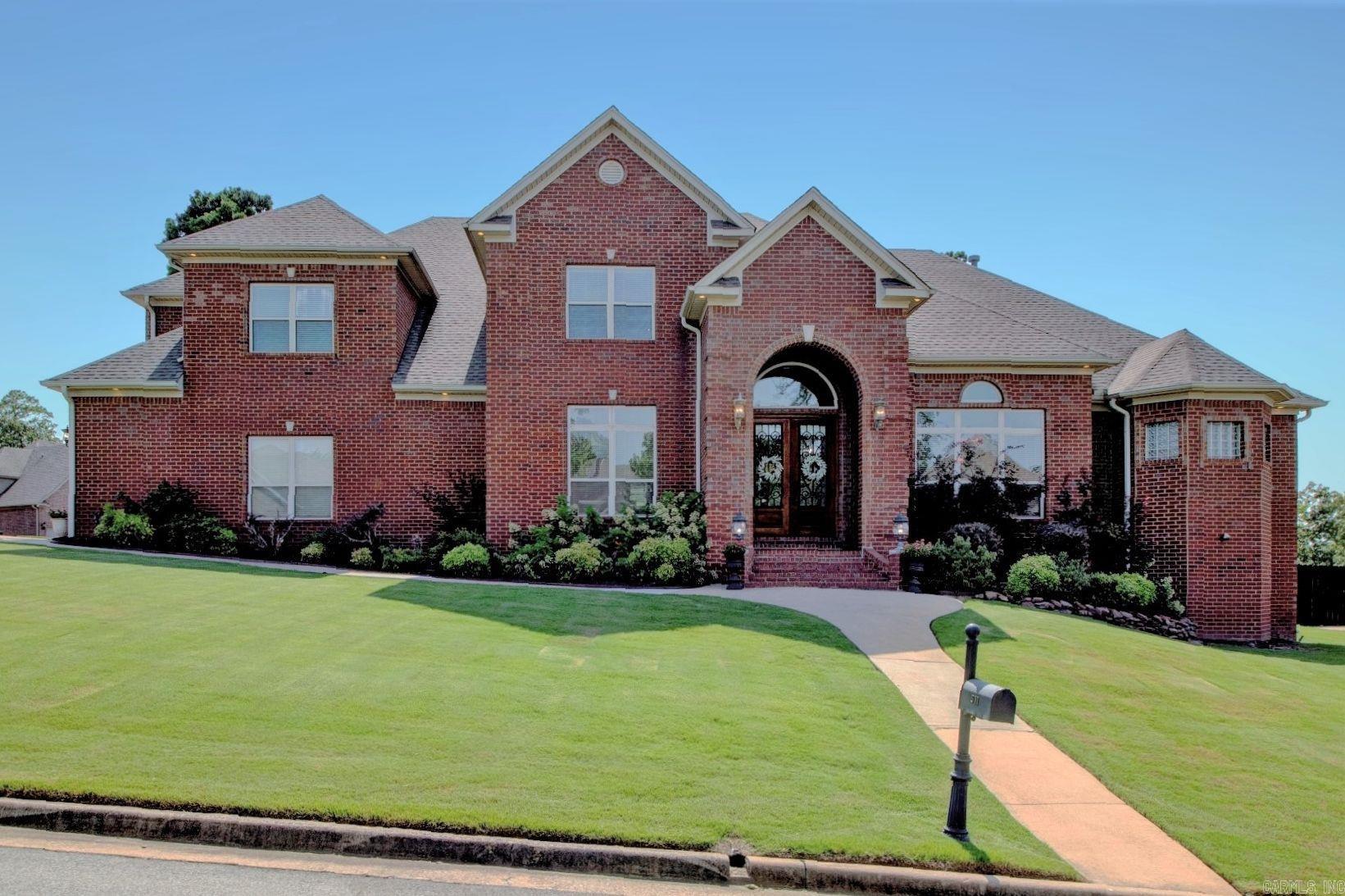 CHENAL VALLEY EPERNAY PLACE - Residential