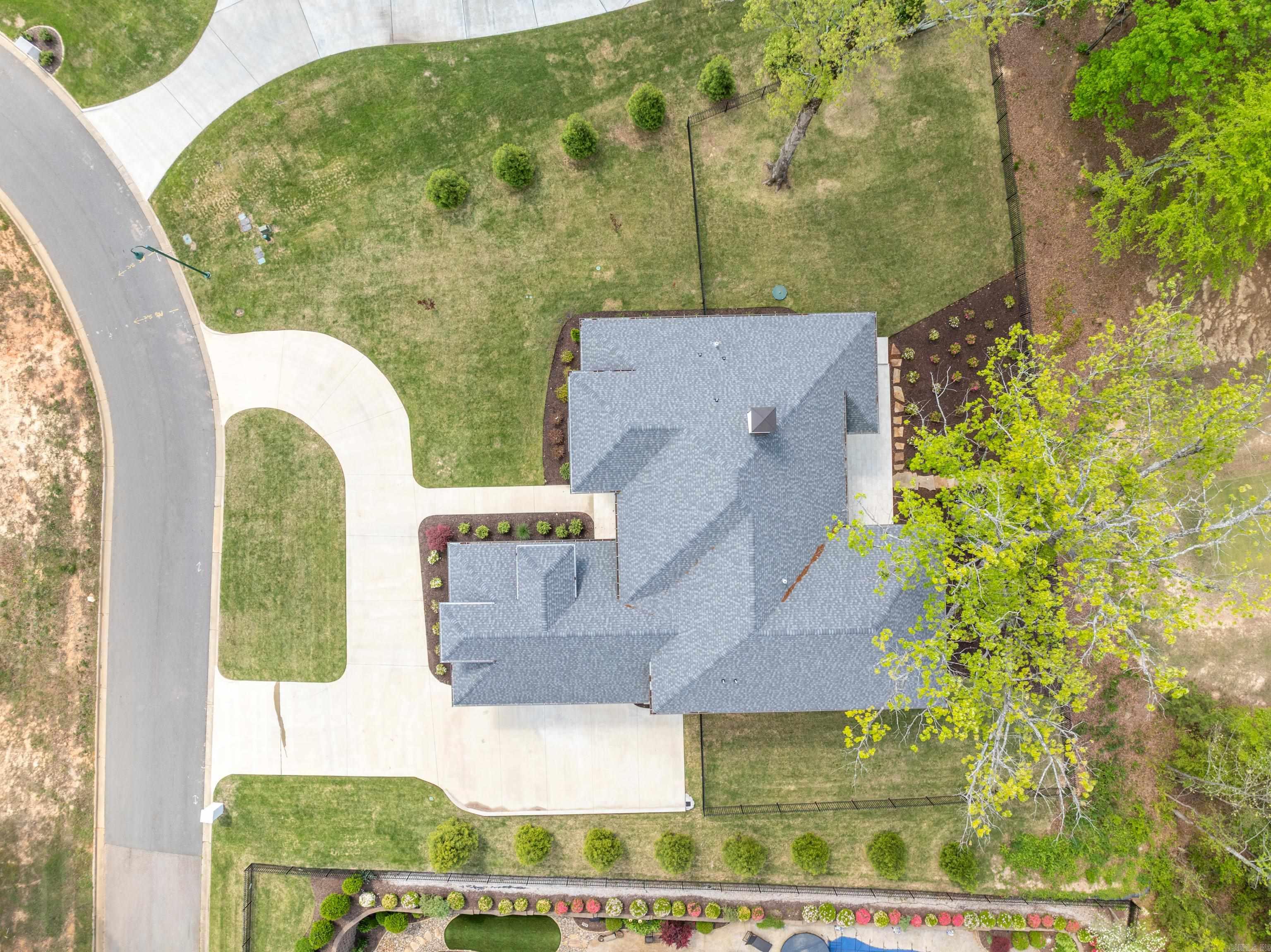 ARLINGTON PARK - Residential