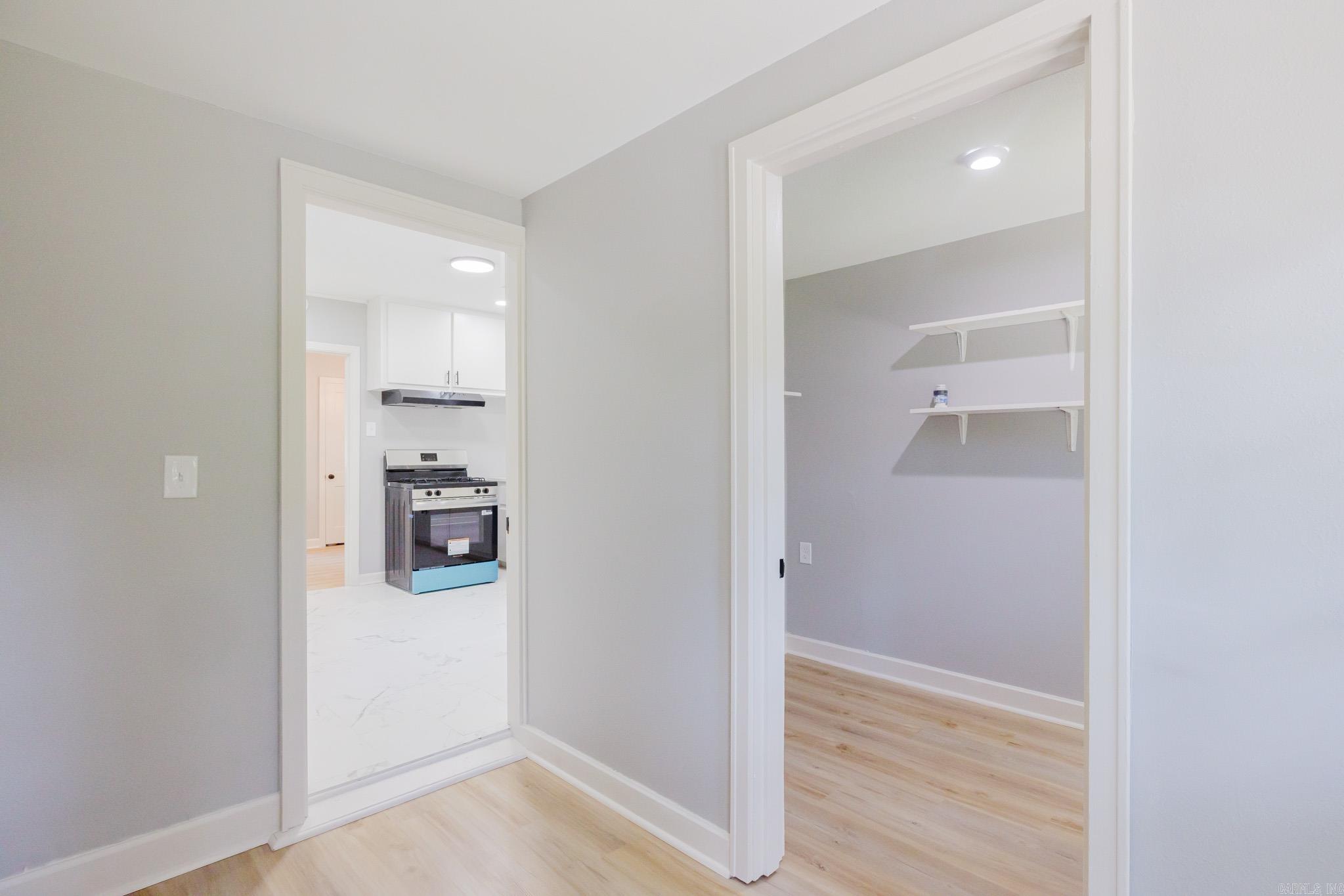 CHERRY & COX - Residential