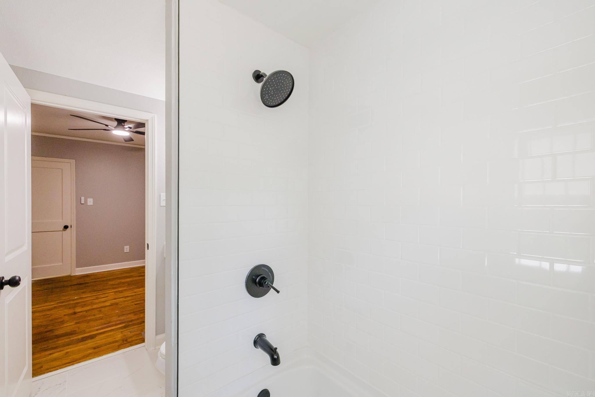 CHERRY & COX - Residential