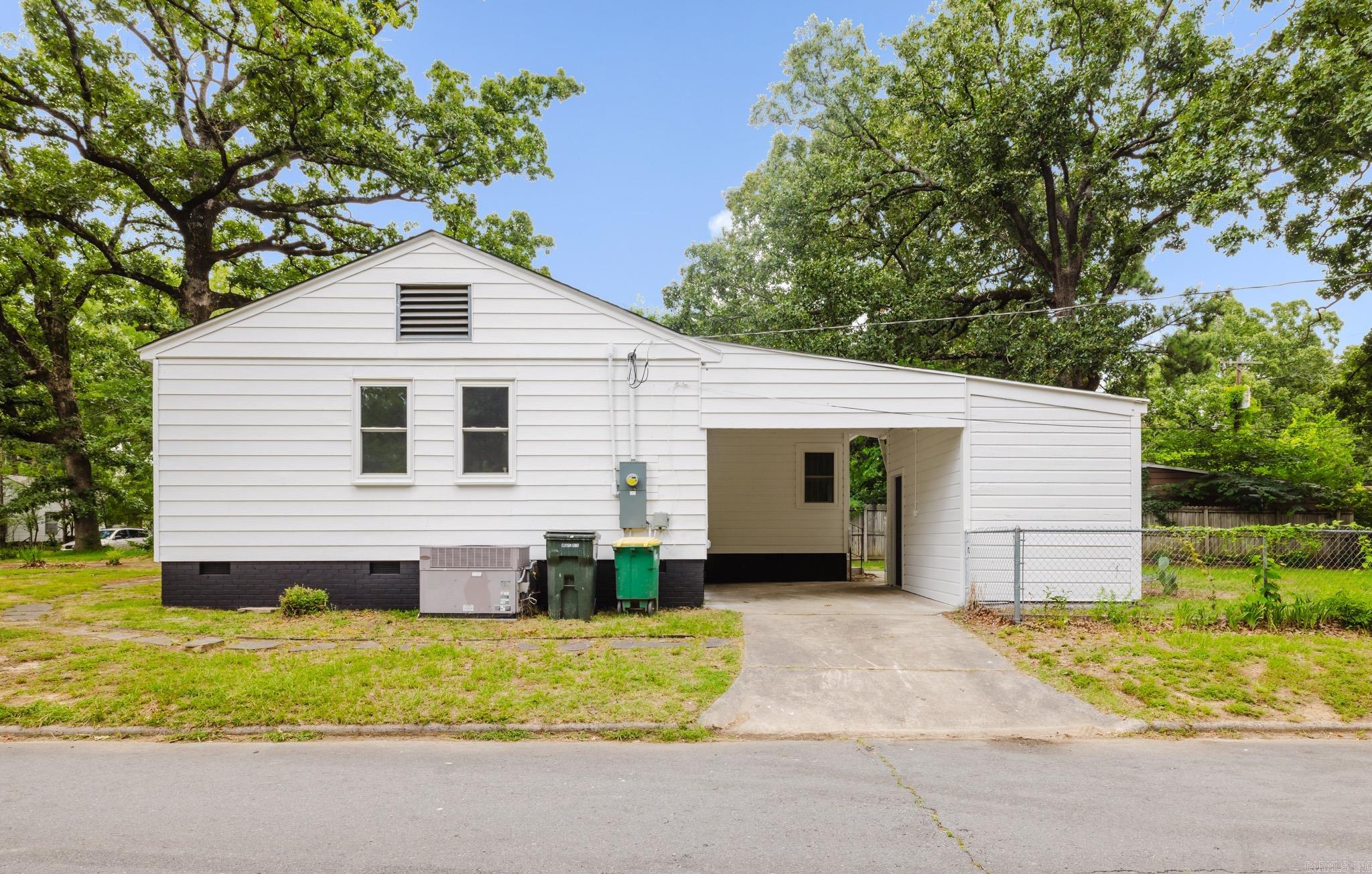 CHERRY & COX - Residential
