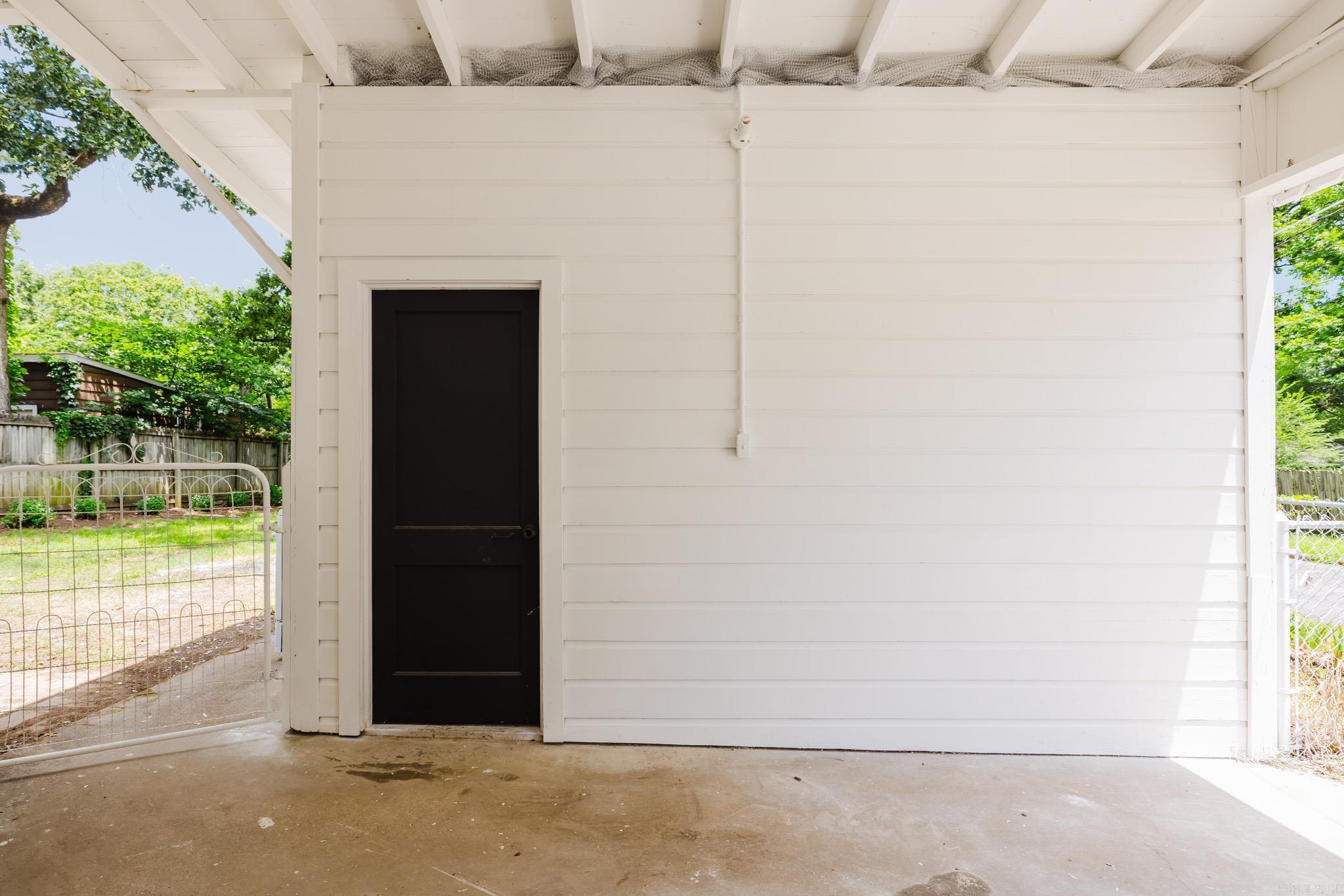 CHERRY & COX - Residential