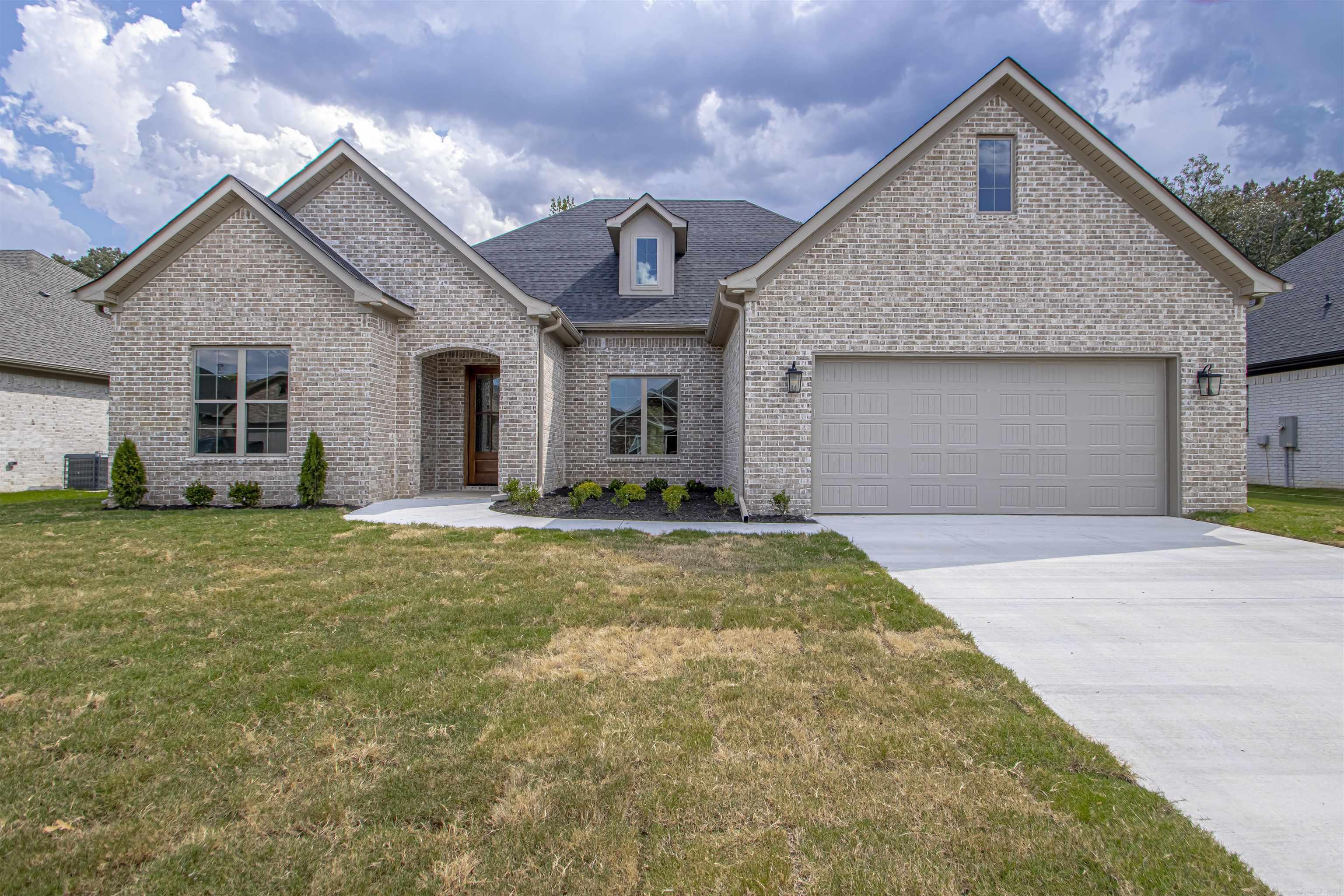 MILLERS GLENN - Residential