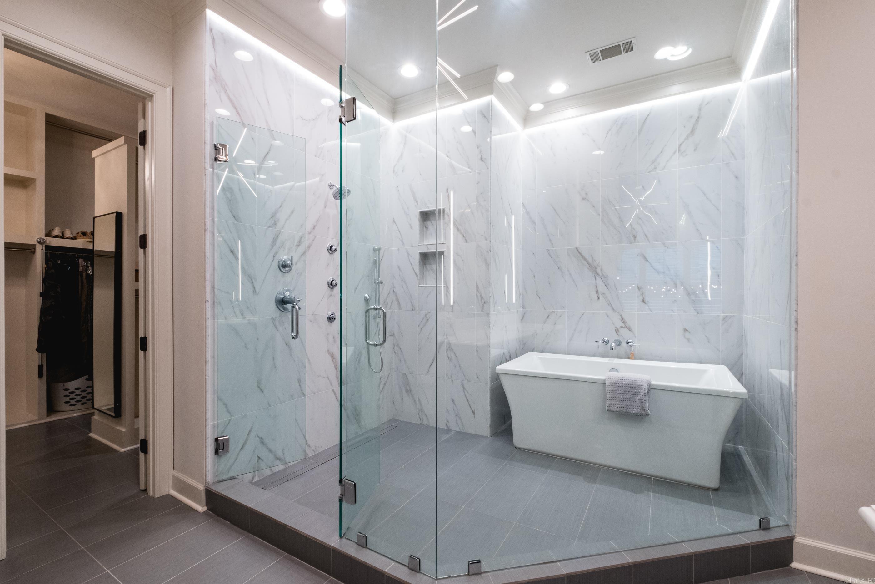 CHENAL VALLEY BELLE VALLEE THE M - Residential