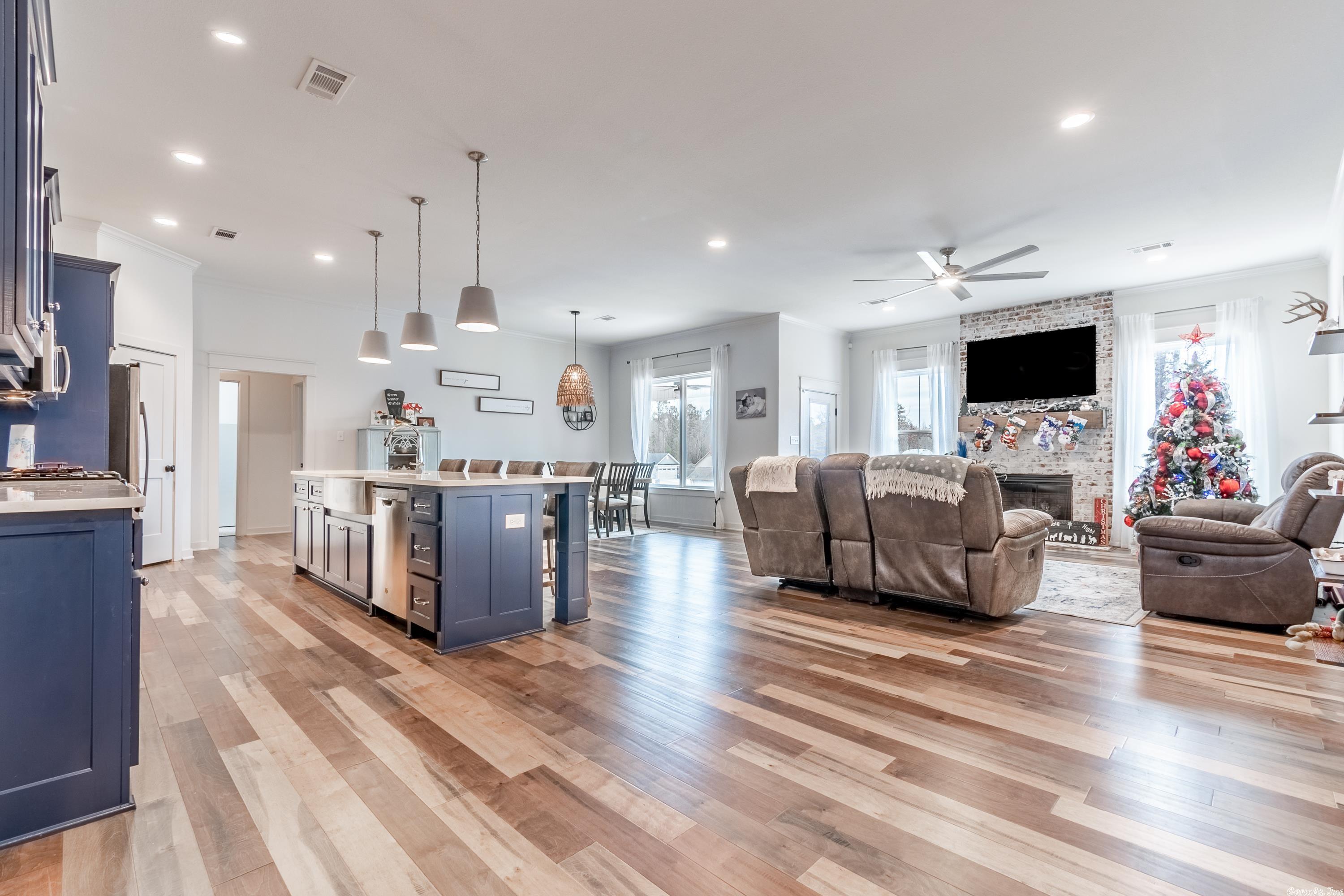 CROSSROADS VILLAGE - Residential