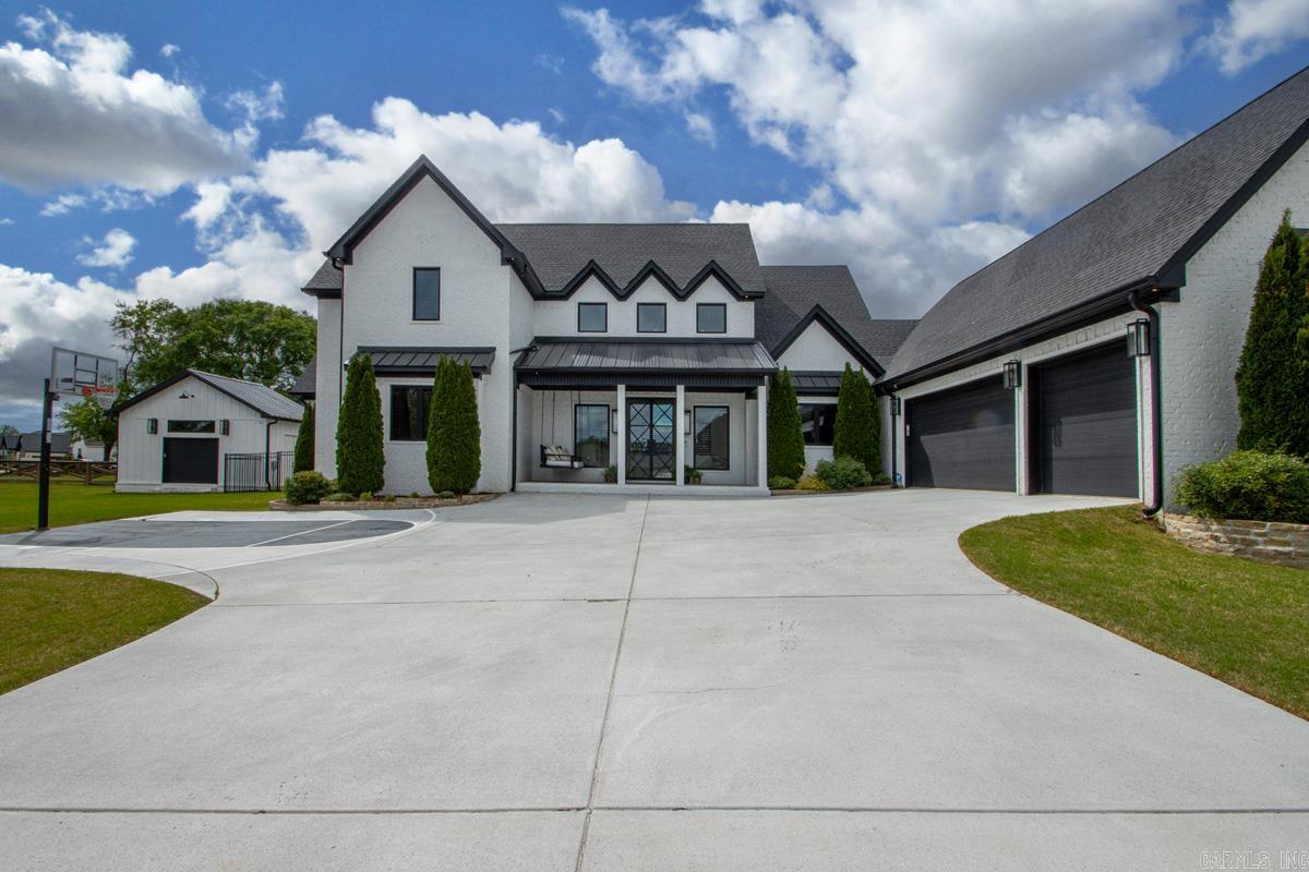 HURRICANE LAKE EST - Residential