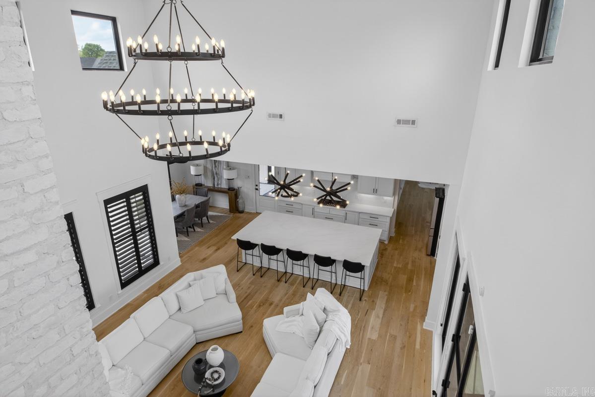 HURRICANE LAKE EST - Residential