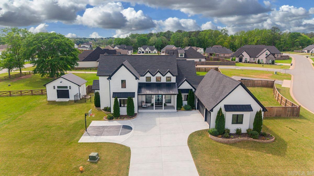 HURRICANE LAKE EST - Residential