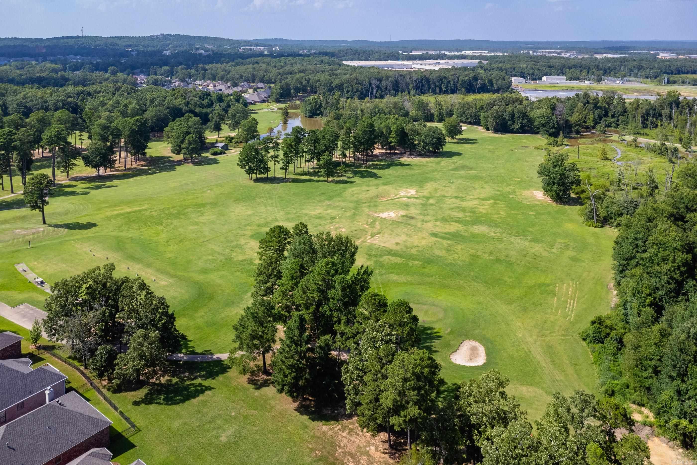 COUNTRY CLUB OF ARK THE - Residential
