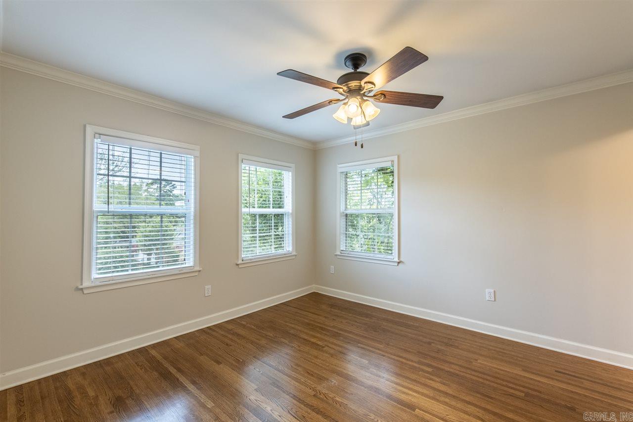 KINGWOOD PLACE - Residential