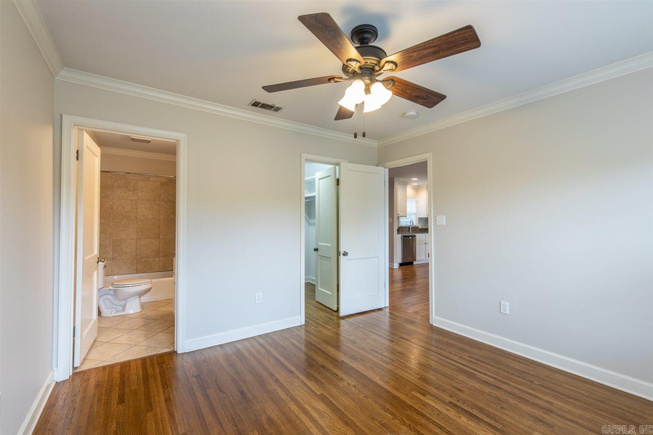 KINGWOOD PLACE - Residential
