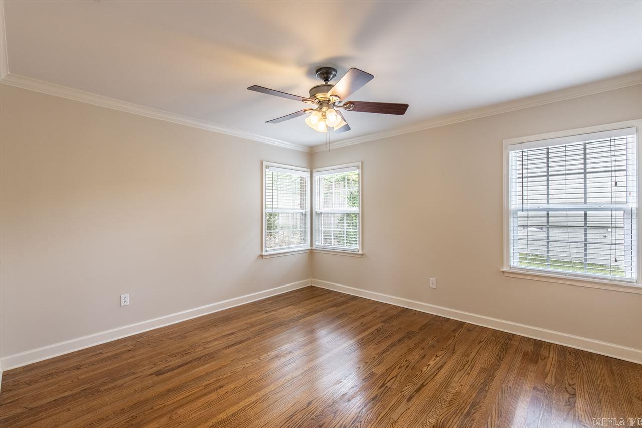 KINGWOOD PLACE - Residential