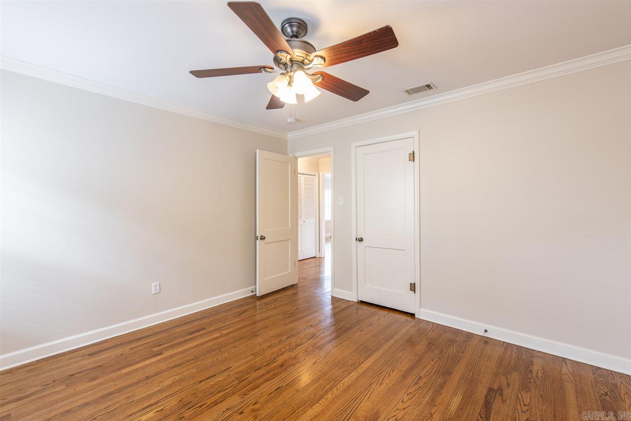 KINGWOOD PLACE - Residential