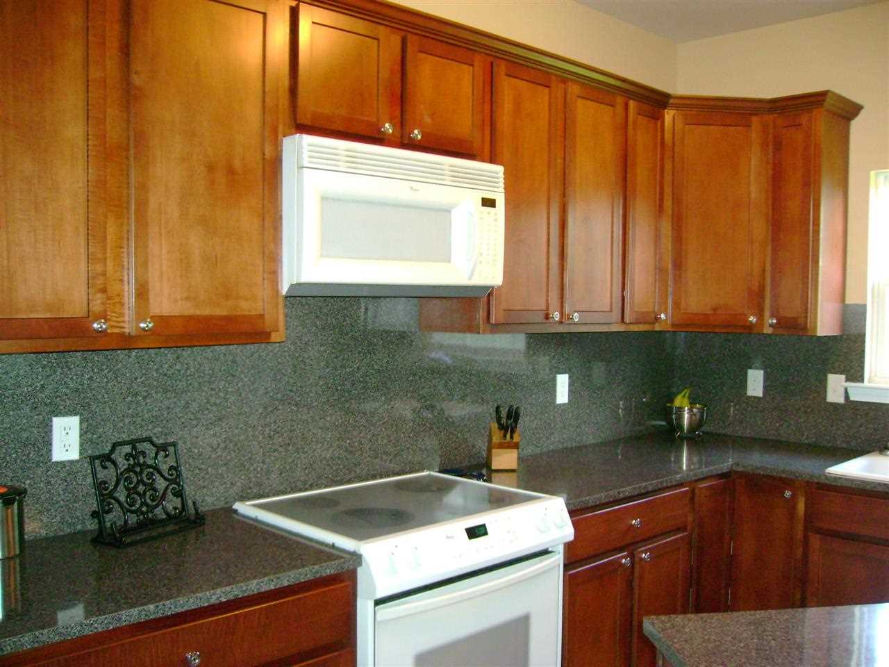 MEADOWLAKE - Residential