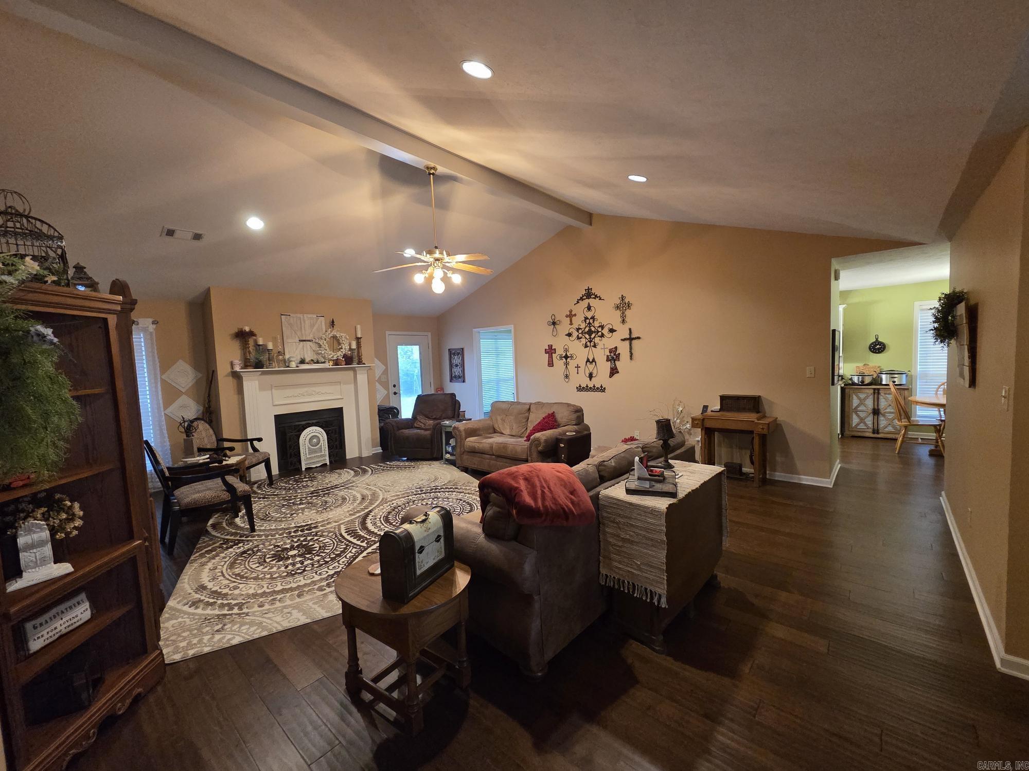 River Oaks Estates - Residential