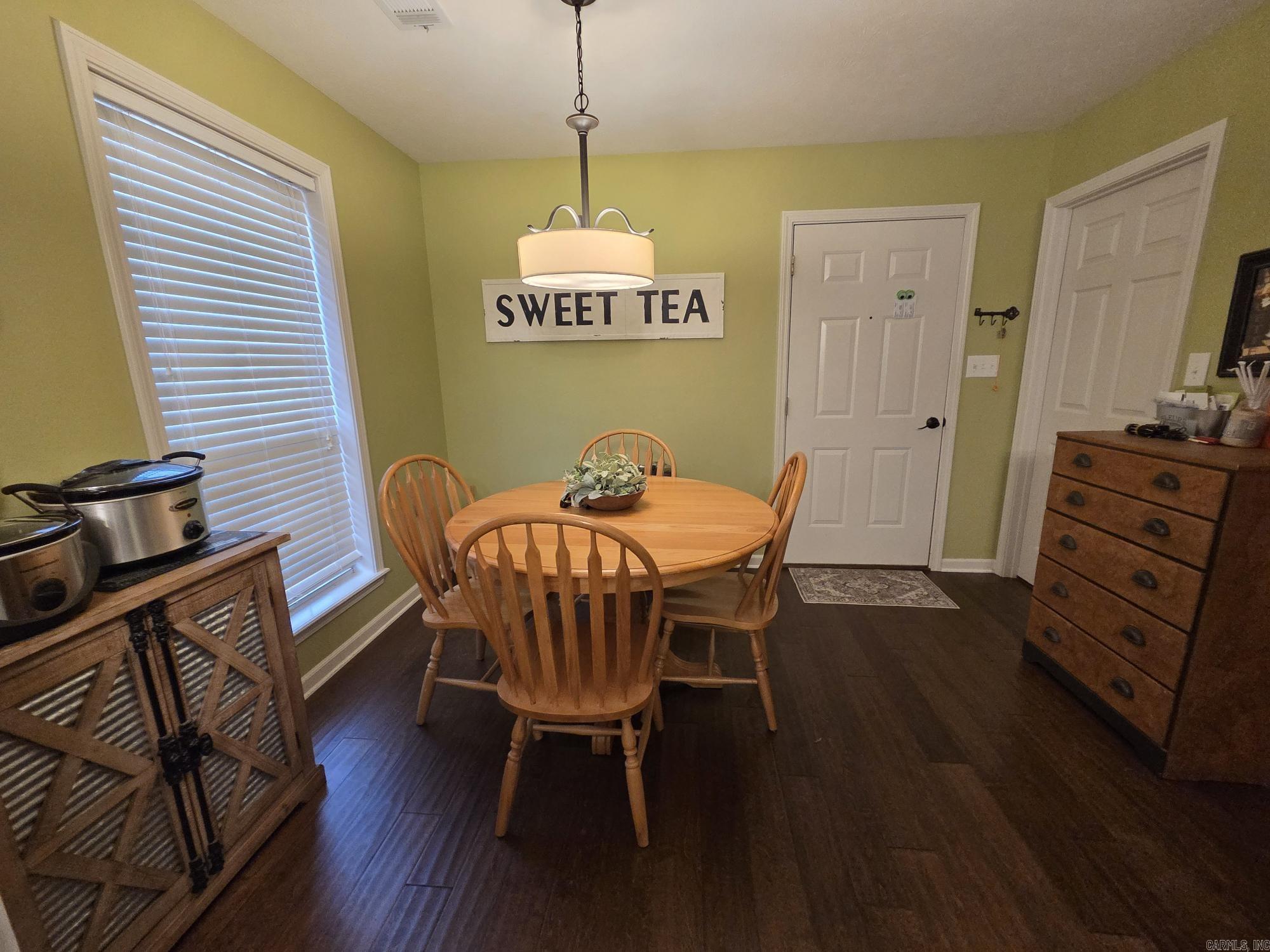 River Oaks Estates - Residential