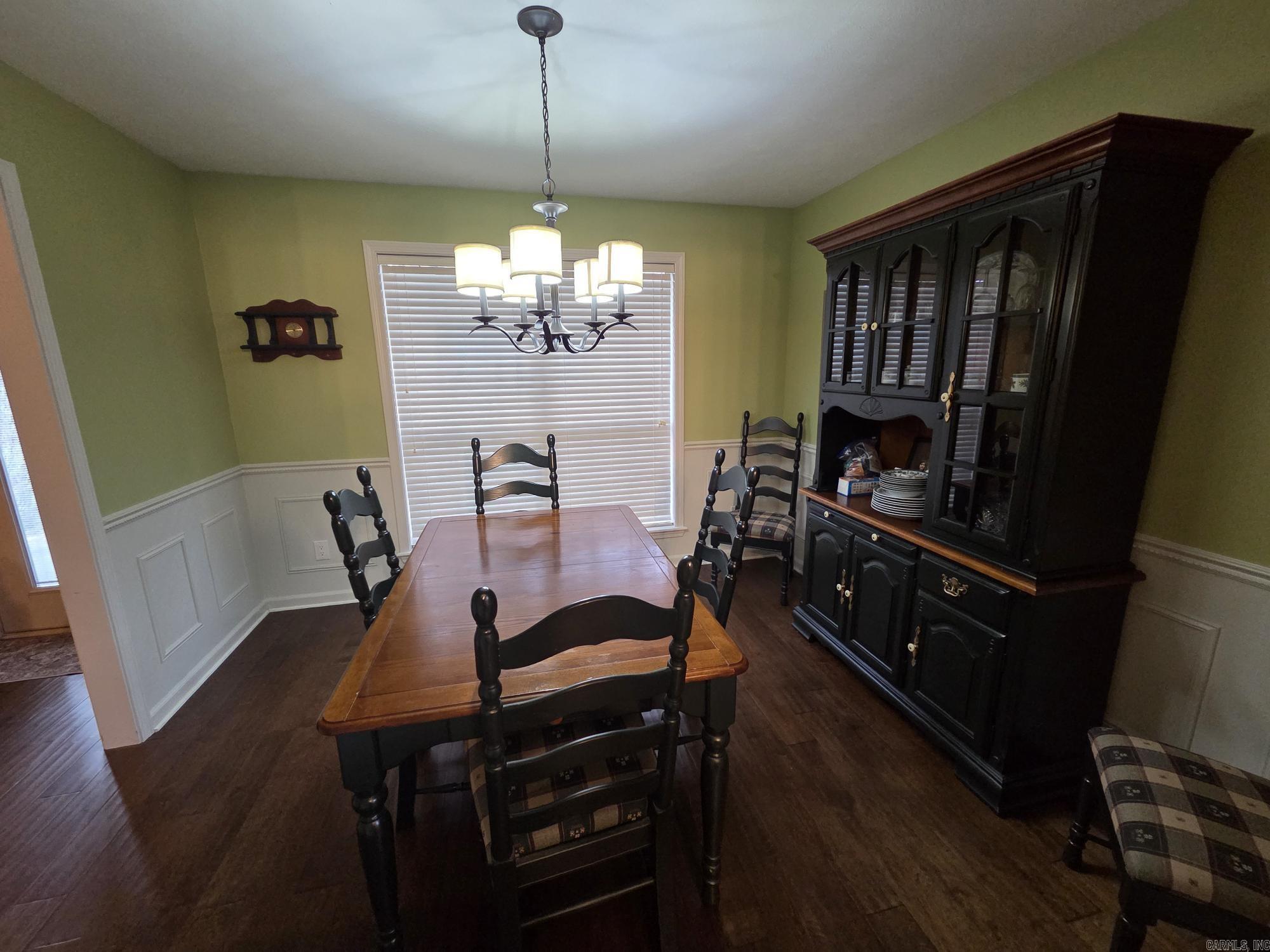 River Oaks Estates - Residential