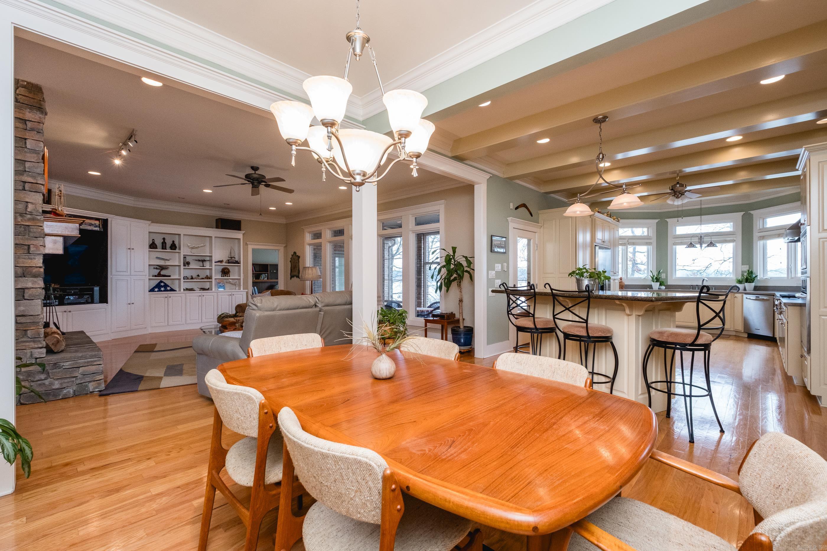 HURRICANE LAKE EST - Residential