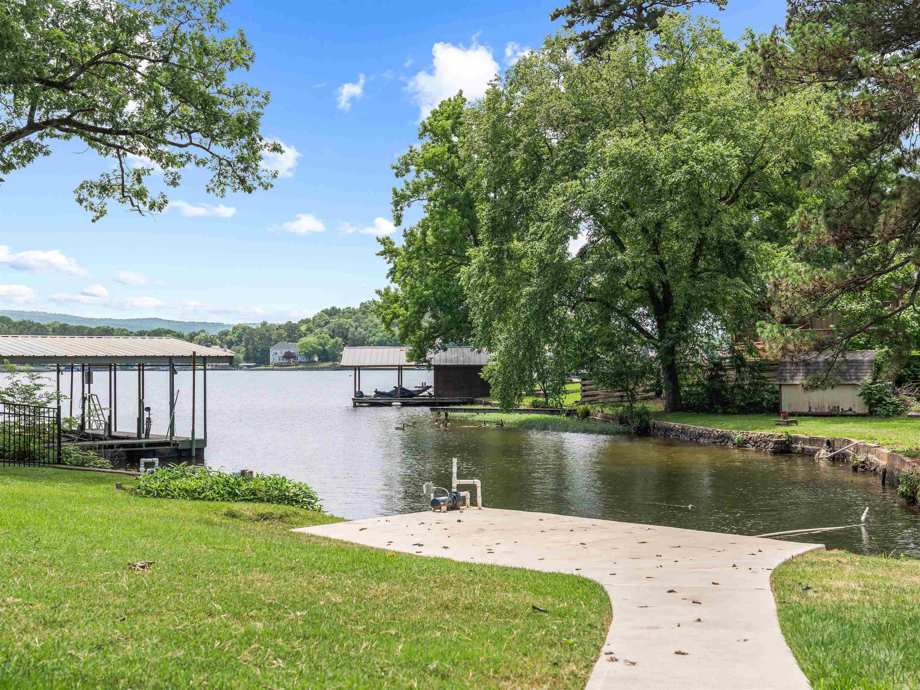 Lindale - Residential