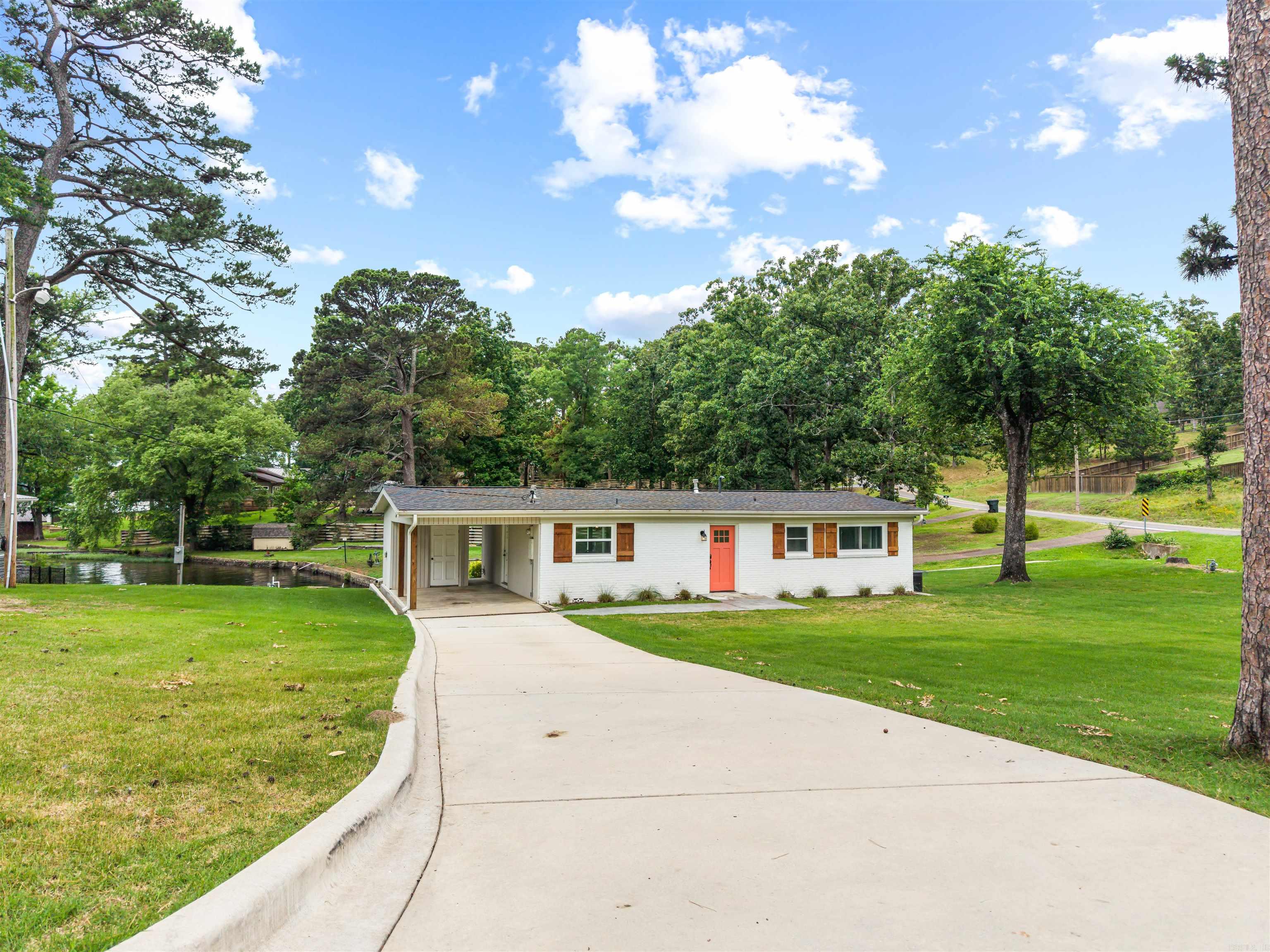 Lindale - Residential