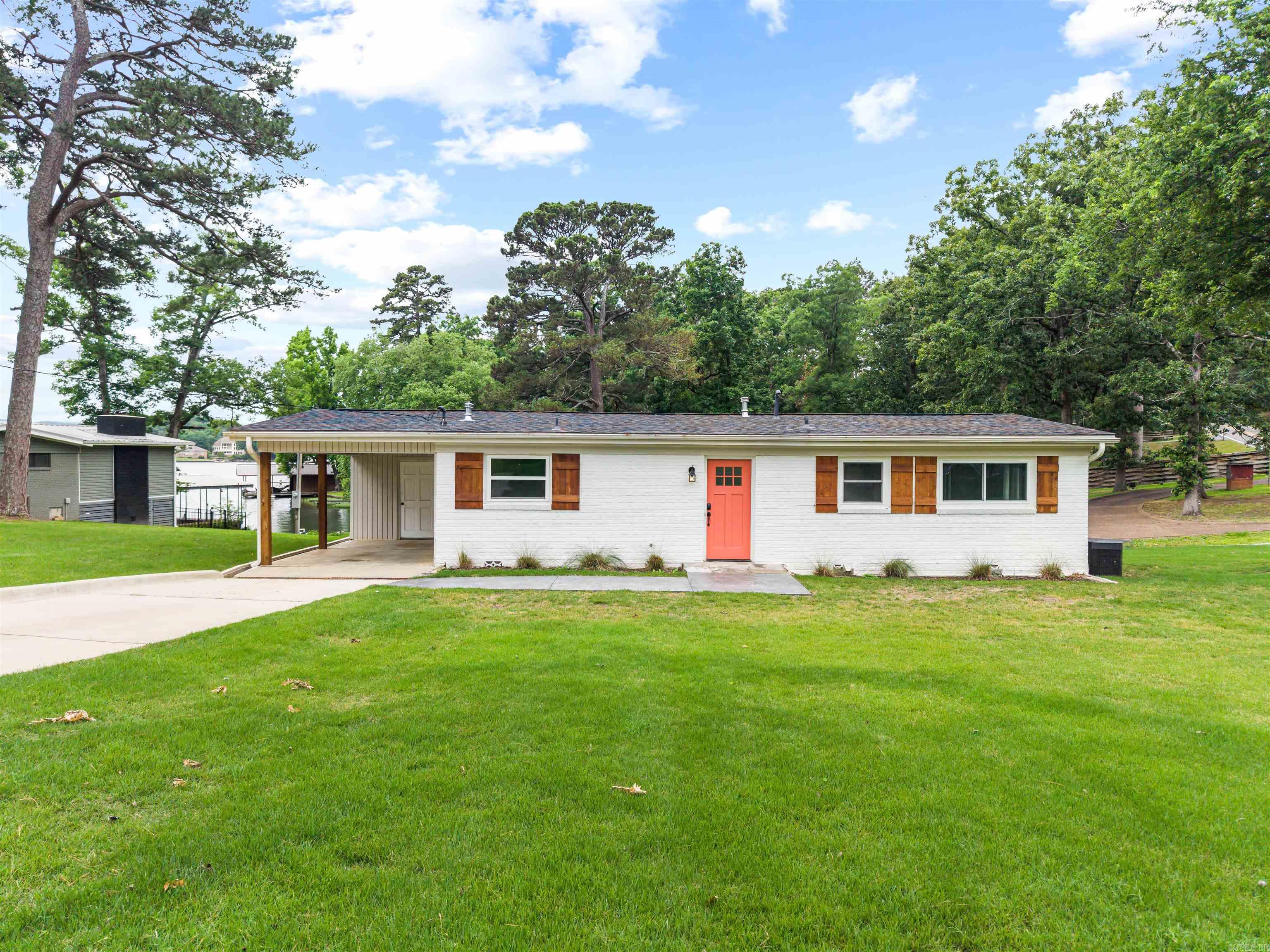 Lindale - Residential