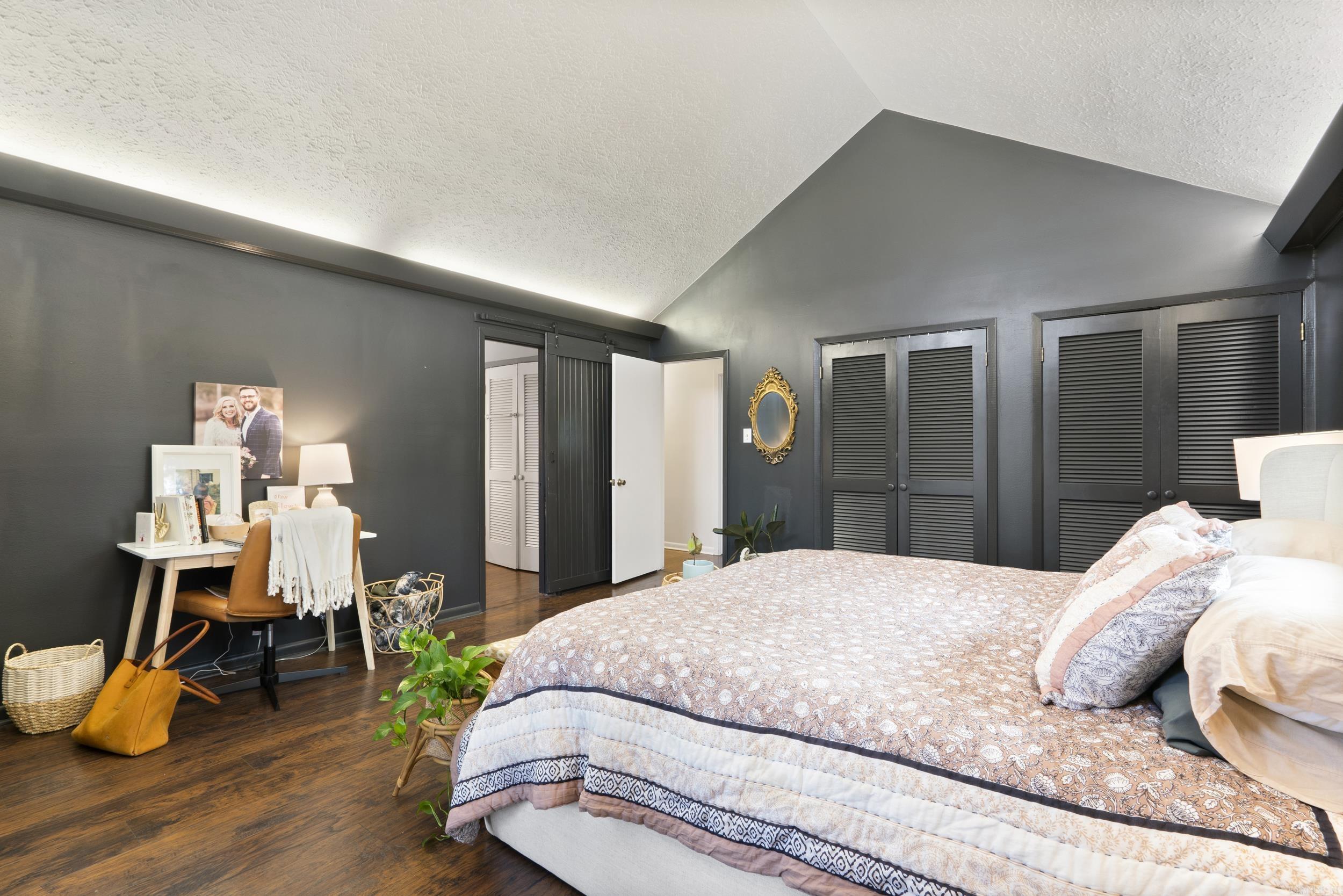 LAKEVIEW ACRES - Residential