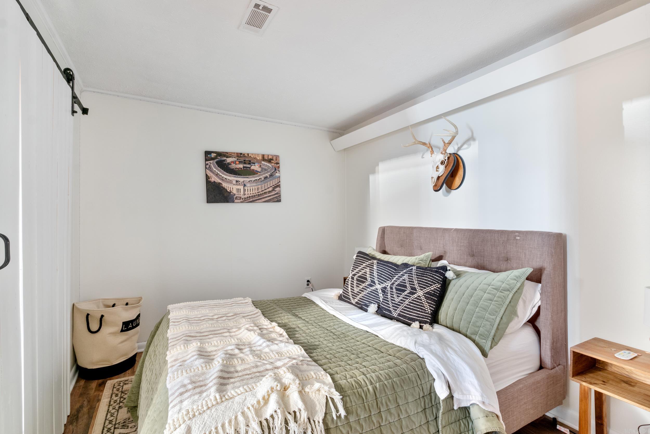 LAKEVIEW ACRES - Residential