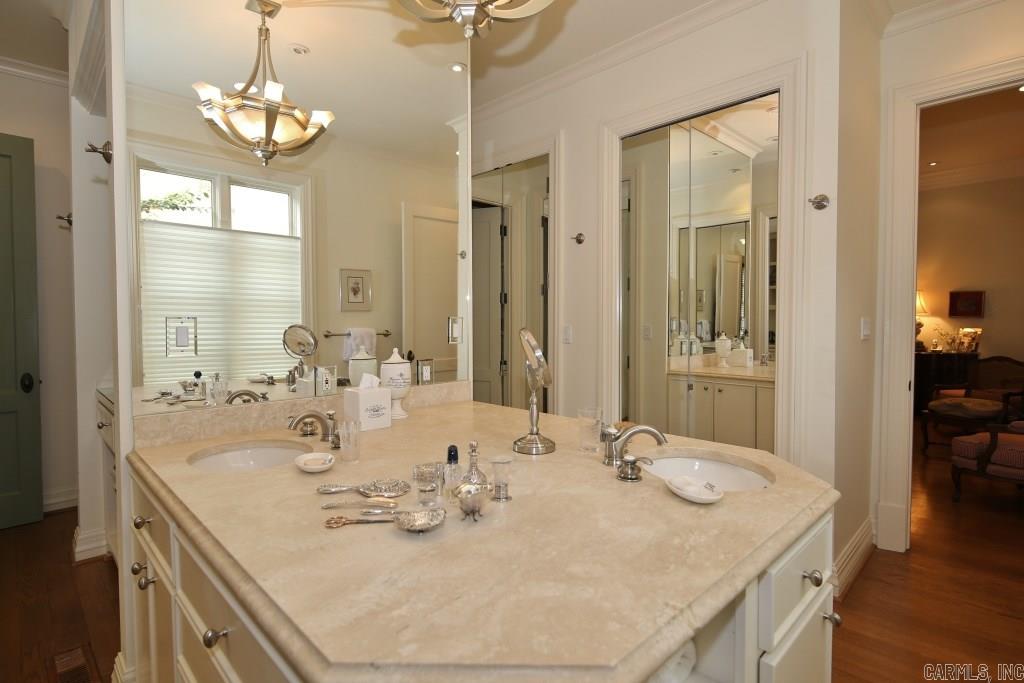 Country Club Heights - Residential