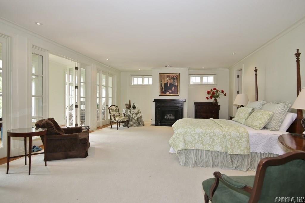 Country Club Heights - Residential