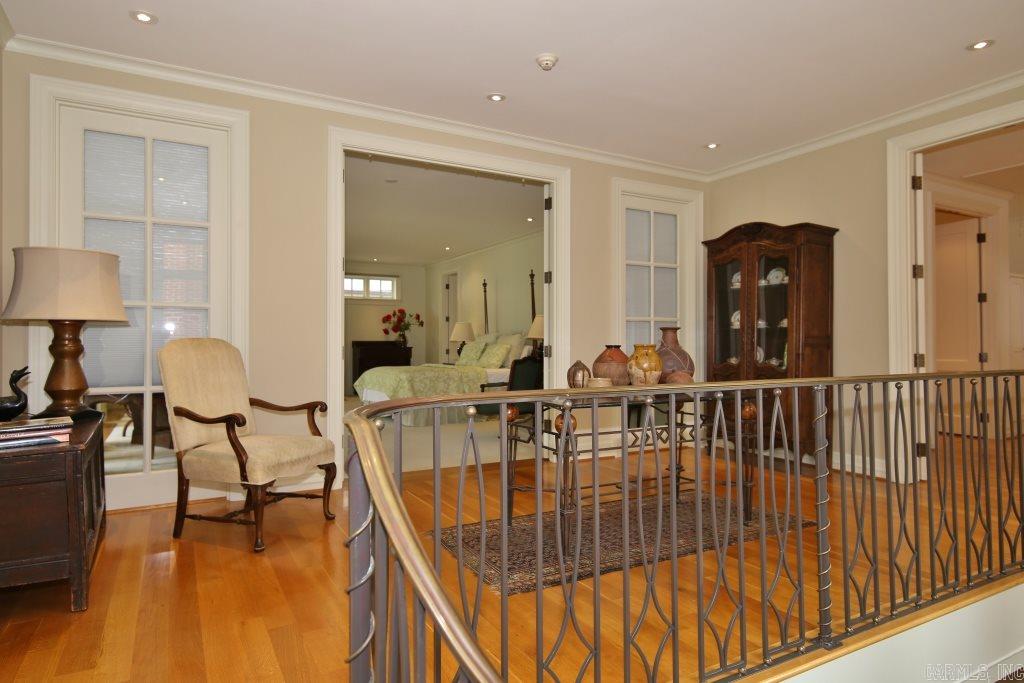 Country Club Heights - Residential