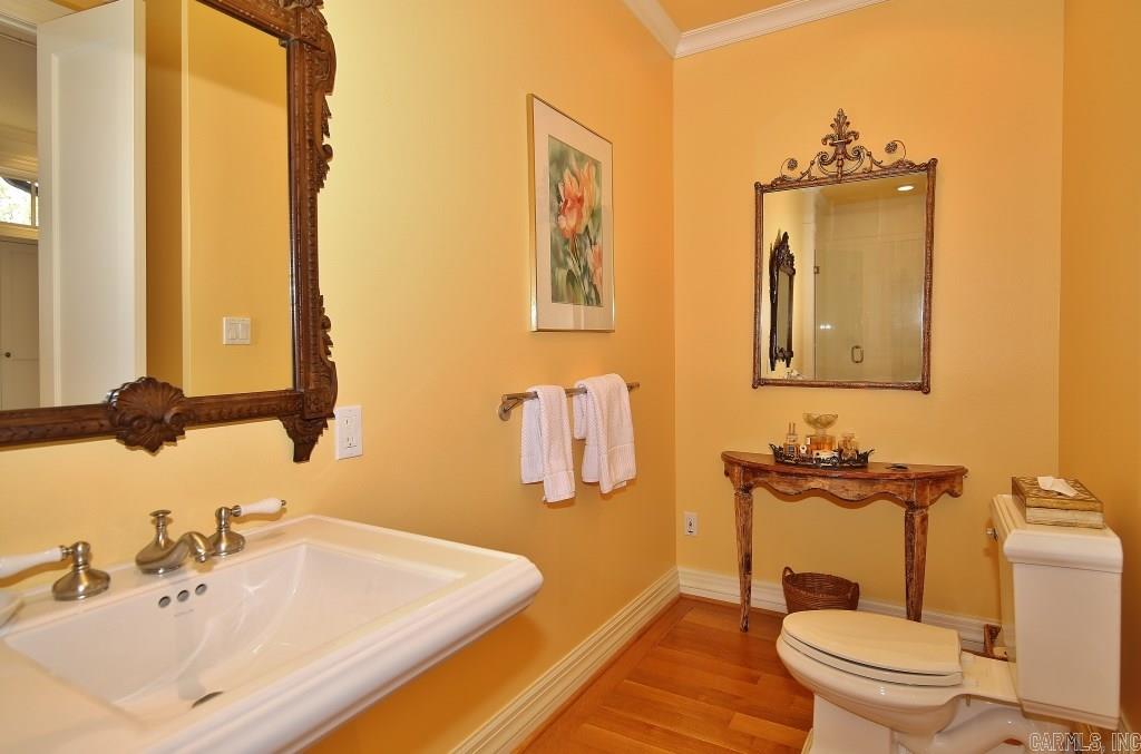 Country Club Heights - Residential