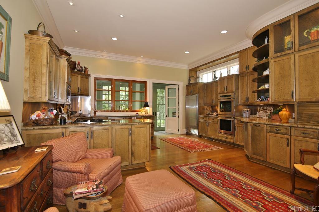 Country Club Heights - Residential