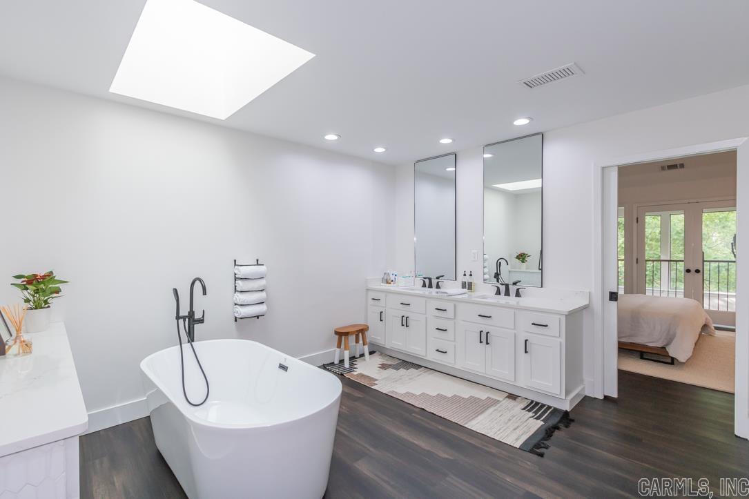 PARK HILL - Residential