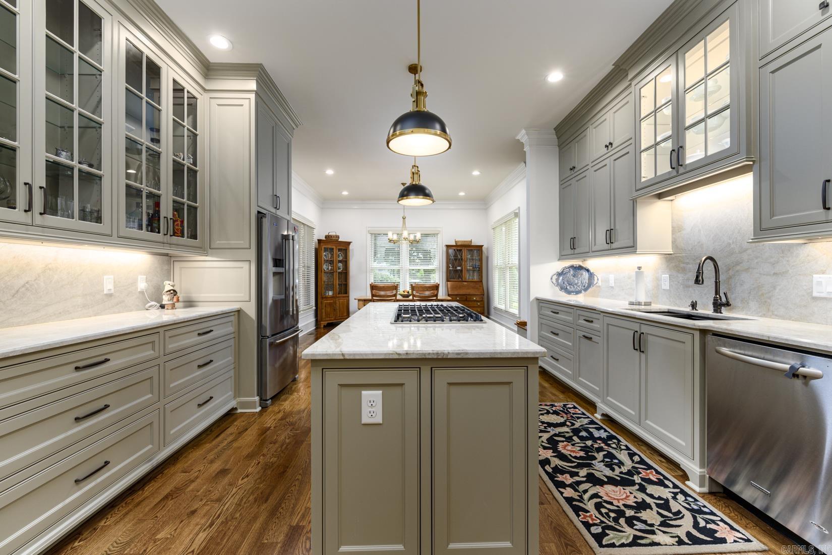 CHENAL VALLEY THE OAKS - Residential